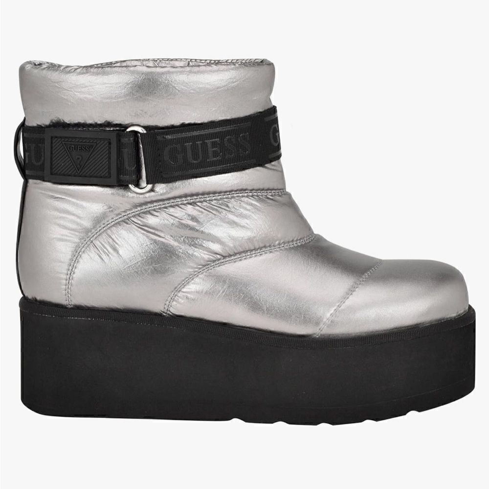 GUESS Women's Jilona Ankle Boot